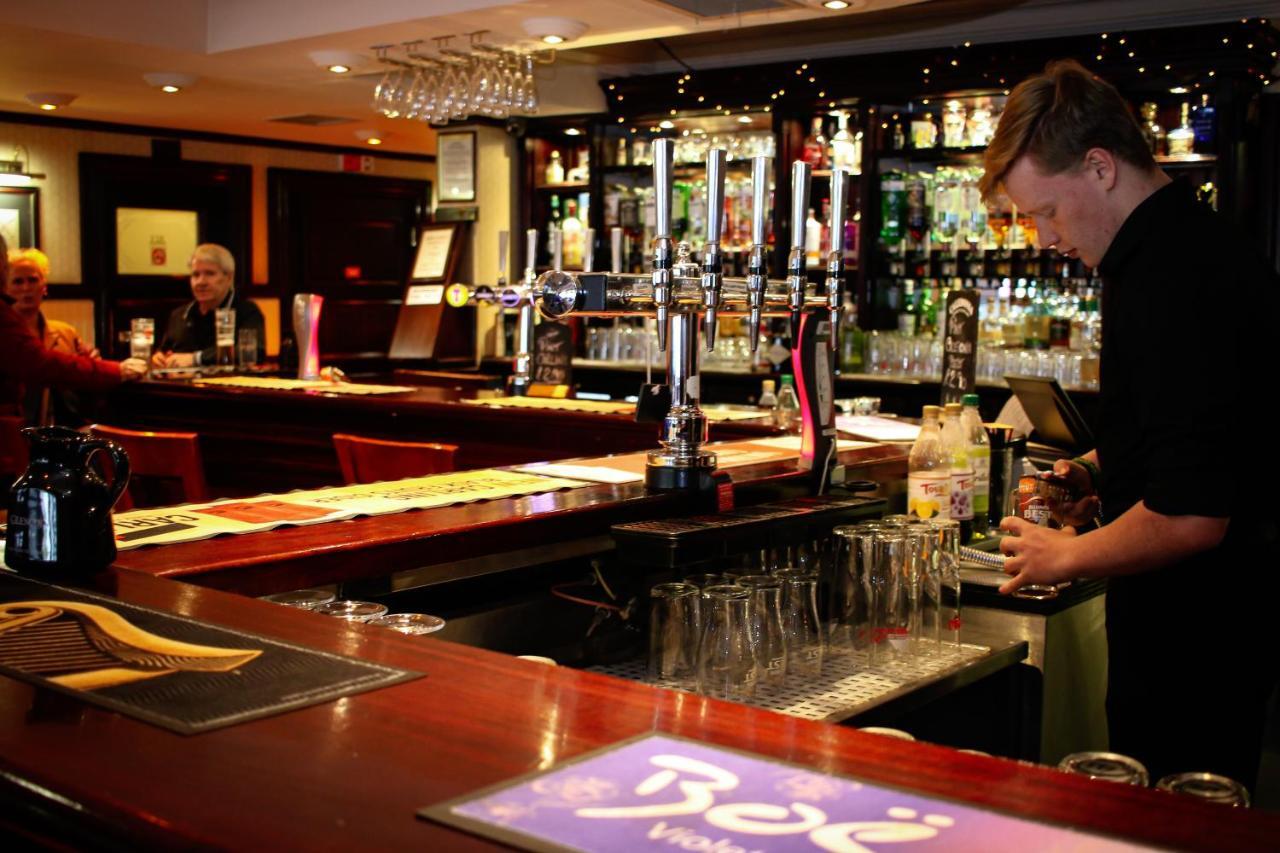 The Waterhouse Inn Balloch Exterior photo